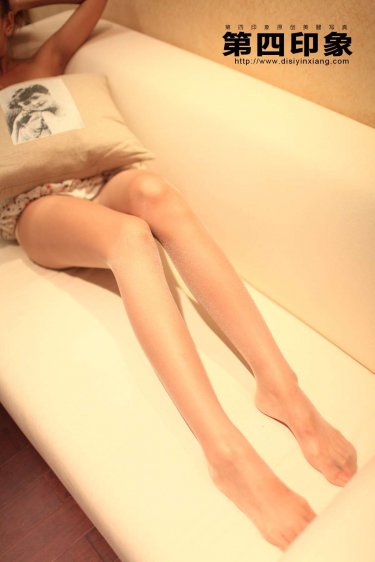 5旬老汉出轨妙龄女郎